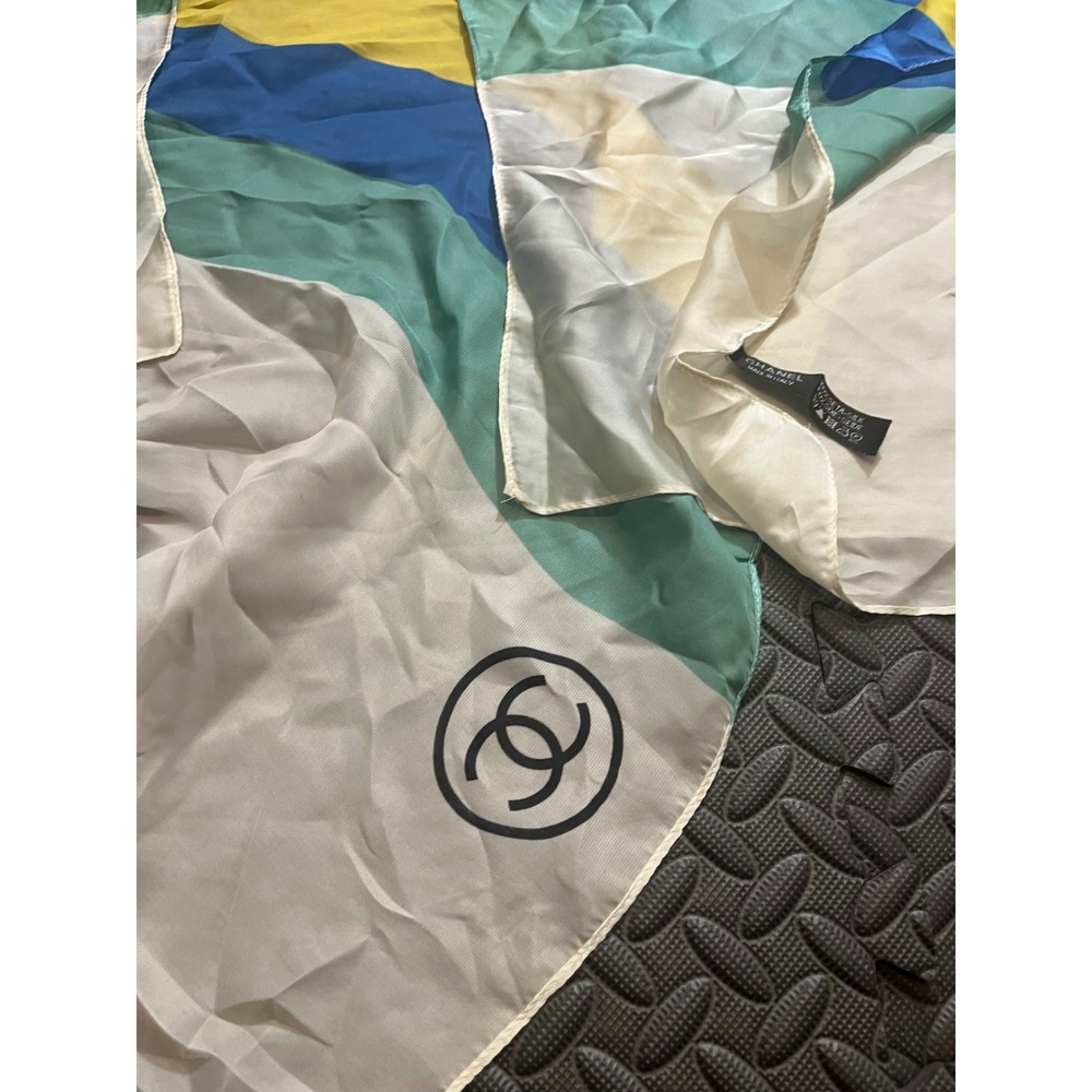 Chanel Silk Scarf Womens OS Multicolor Striped CC Logo Square Made in Italy‎ - Picture 2 of 10